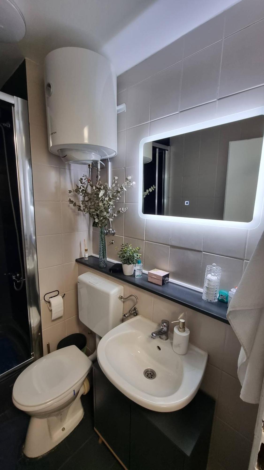 Studio Apartman 404-401 ヴコヴァル エクステリア 写真